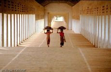 Burma-2-Frauen.jpg